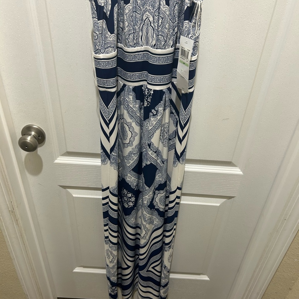 Blue and White Halter Maxi Dress - London style collection - Picture 6 of 8